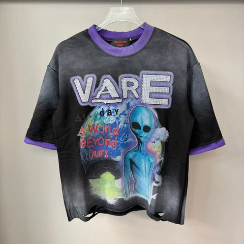 Vare All Day Alien Graphic Tee