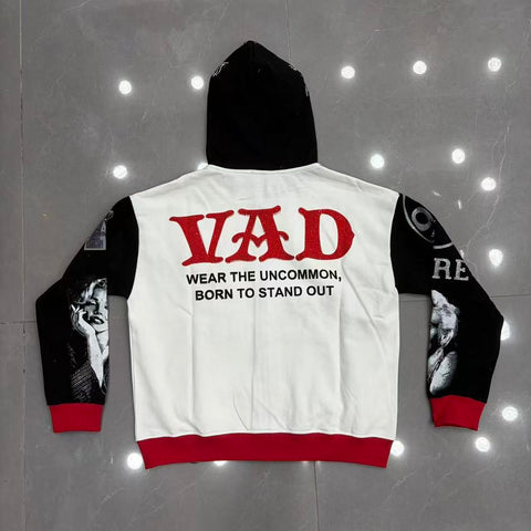 Vintage Icon Graphic Hoodie