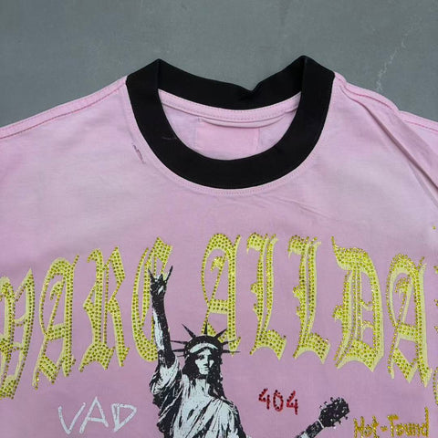 Vintage Liberty Graphic Tee – Pink Streetwear Short Sleeve T-Shirt