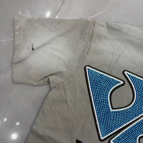 Vintage UFO Space Graphic T-Shirt – Y2K Alien Streetwear Tee