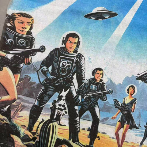 Vintage UFO Graphic T-Shirt – Y2K Alien Streetwear Oversized Tee