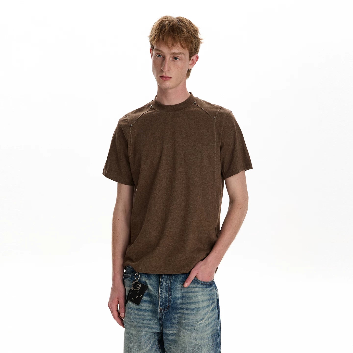 A PUEE deconstructive cut rivet short sleeved T-shirt cleanfit men's and women's shoulder high-end short versatile top