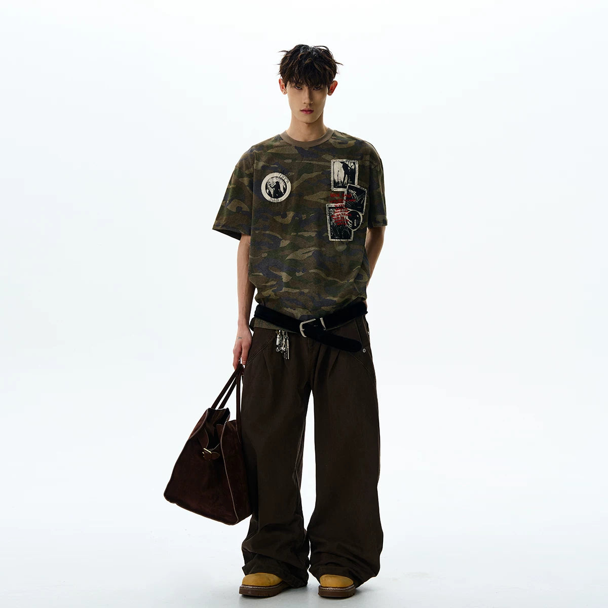 A PUEE American retro vintage made with old patches, embroidered short sleeved T-shirt, vintage style camouflage, cool and trendy top