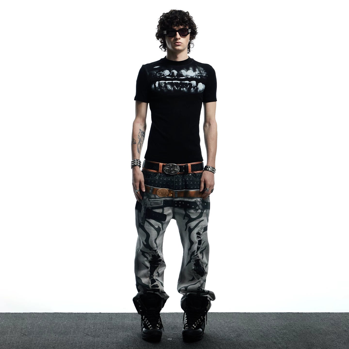 DND4DES dental drill opium dark tight print elastic slim fit wool blend inner bottom short sleeved T-shirt
