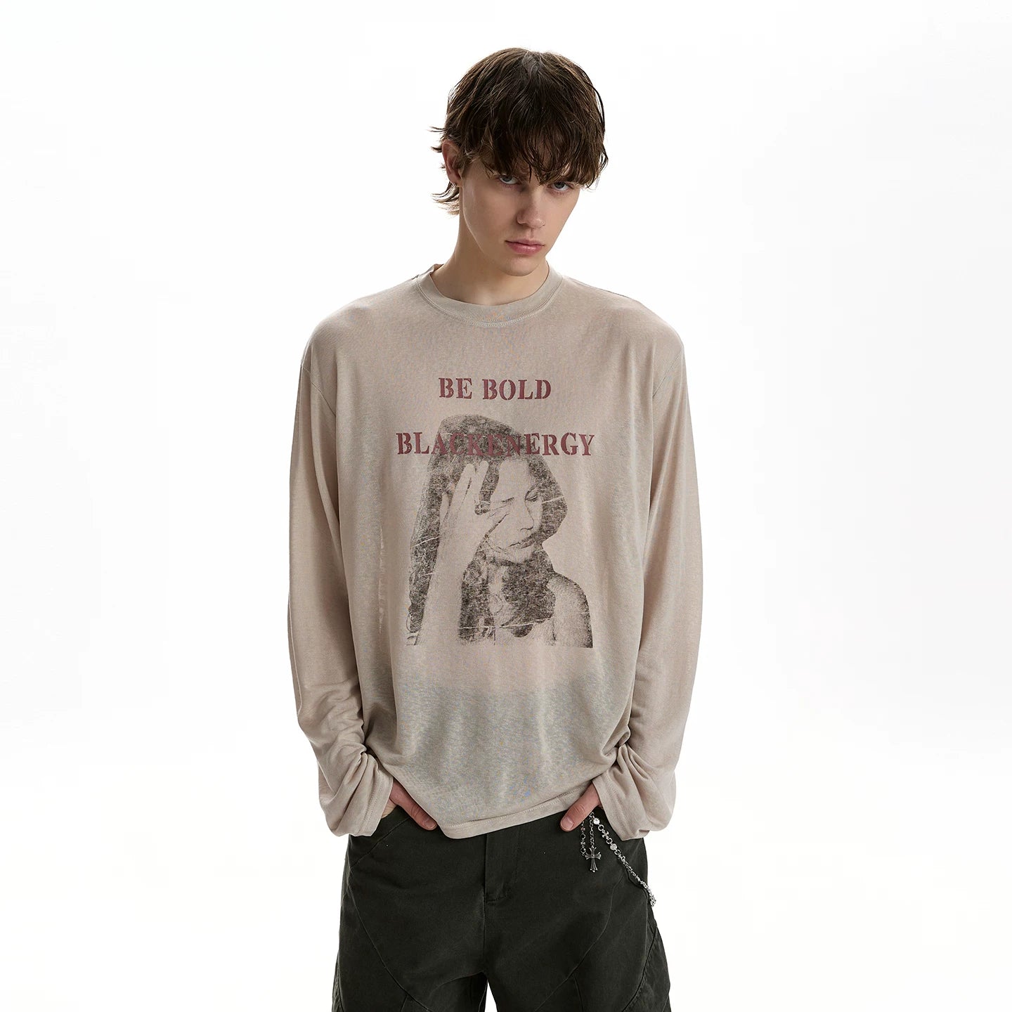 A PUEE retro street style printed thin long sleeved T-shirt for men and women, lazy and cool, loose fitting top, trendy
