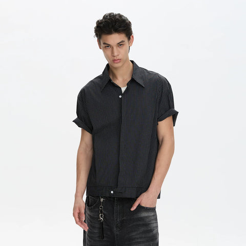 A PUEE retro high intelligence plaid short sleeved shirt with boxy style for men and women, short and stylish, versatile T-shirt top