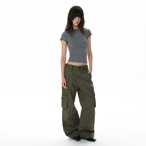 A PUEE retro nomadic style multi pocket work pants for men and women, loose straight leg, street style, yuppie feeling, American casual pants