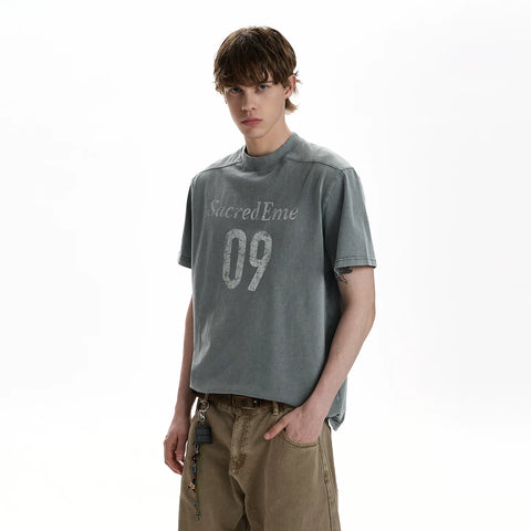 A PUEE American retro letter printed vintage short sleeved T-shirt, trendy vintage shoulder short style, rugged and handsome top, summer