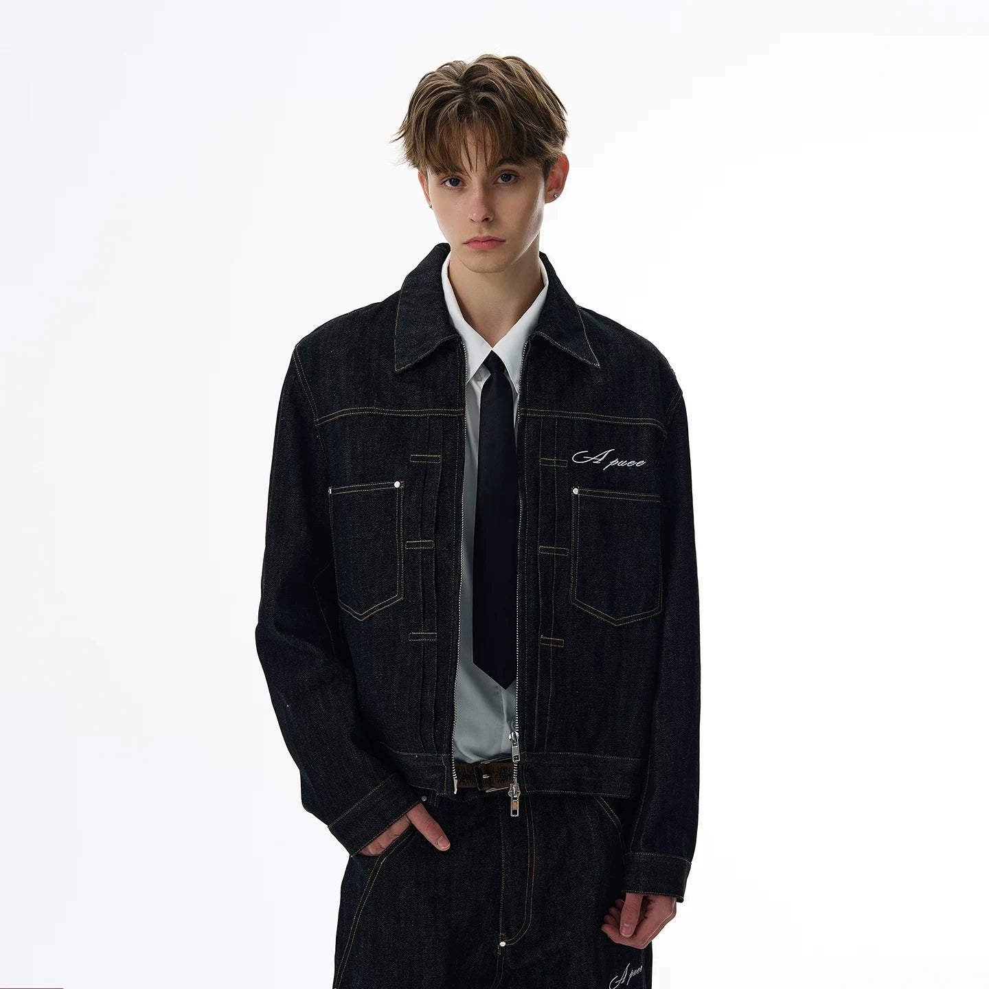A PUEE American retro silhouette denim original color denim jacket set, clean fit, cool and loose fit jacket trendy