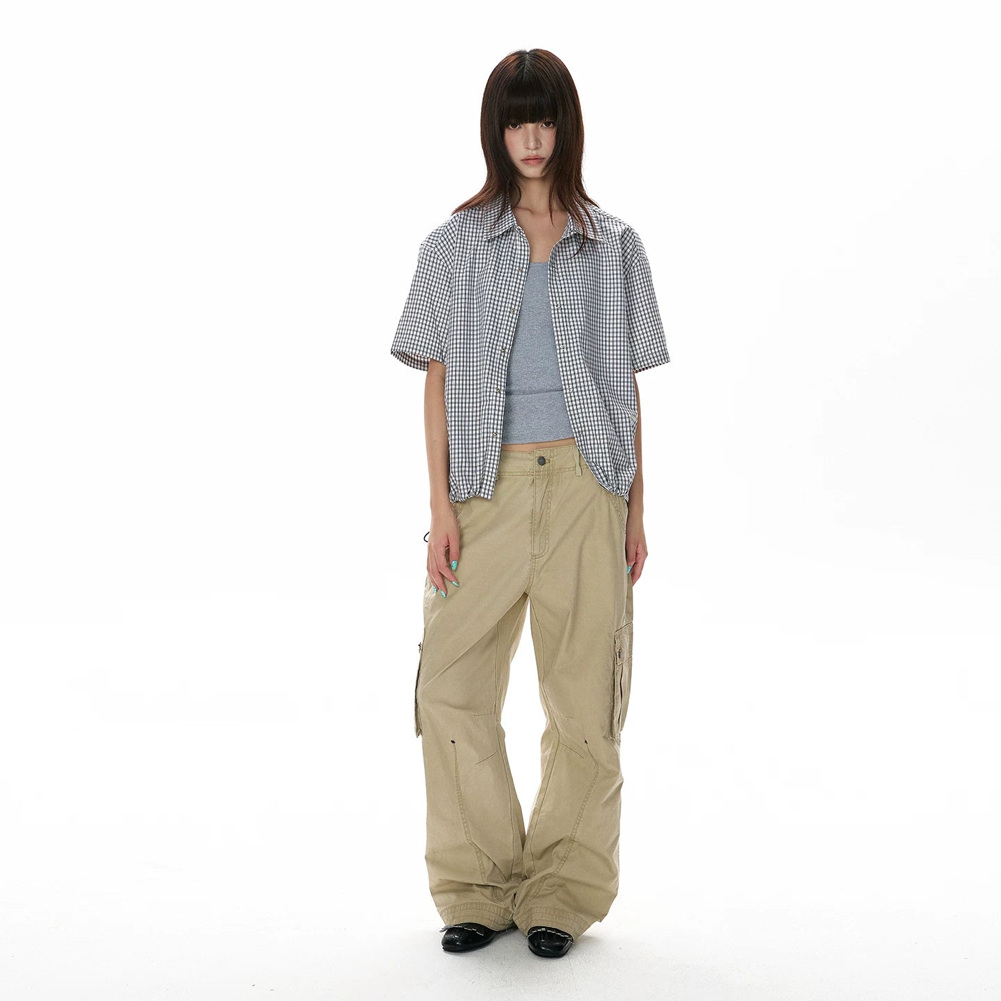 A PUEE retro nomadic style multi pocket work pants for men and women, loose straight leg, street style, yuppie feeling, American casual pants