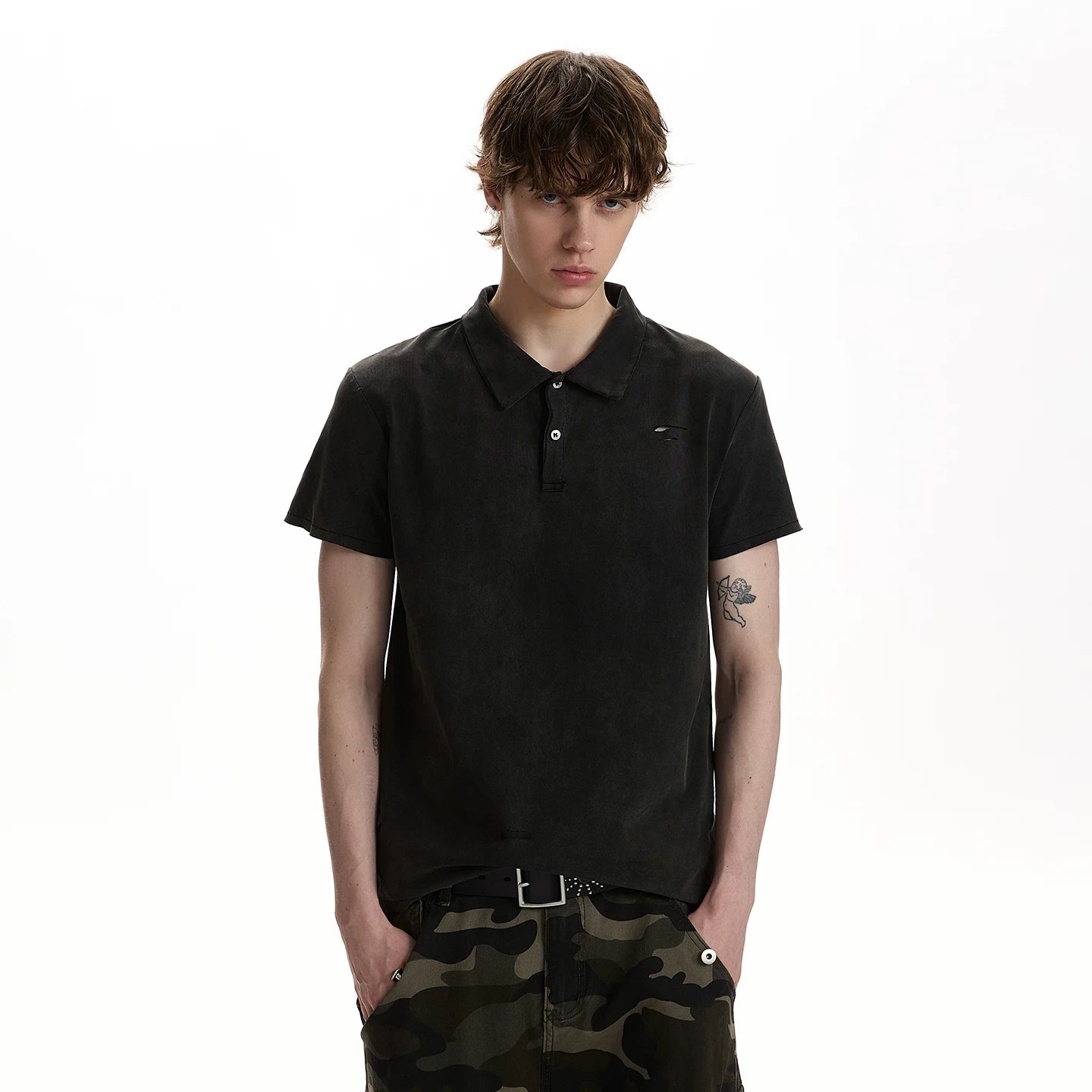 A PUEE vintage vintage vintage distressed design with a short sleeved polo shirt and a cool commuting shoulder T-shirt top