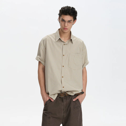 A PUEE American retro old money classic plaid short sleeved shirt for men and women clean fit loose commuting top summer