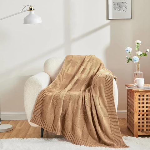 Ellis Checked Knit Blanket